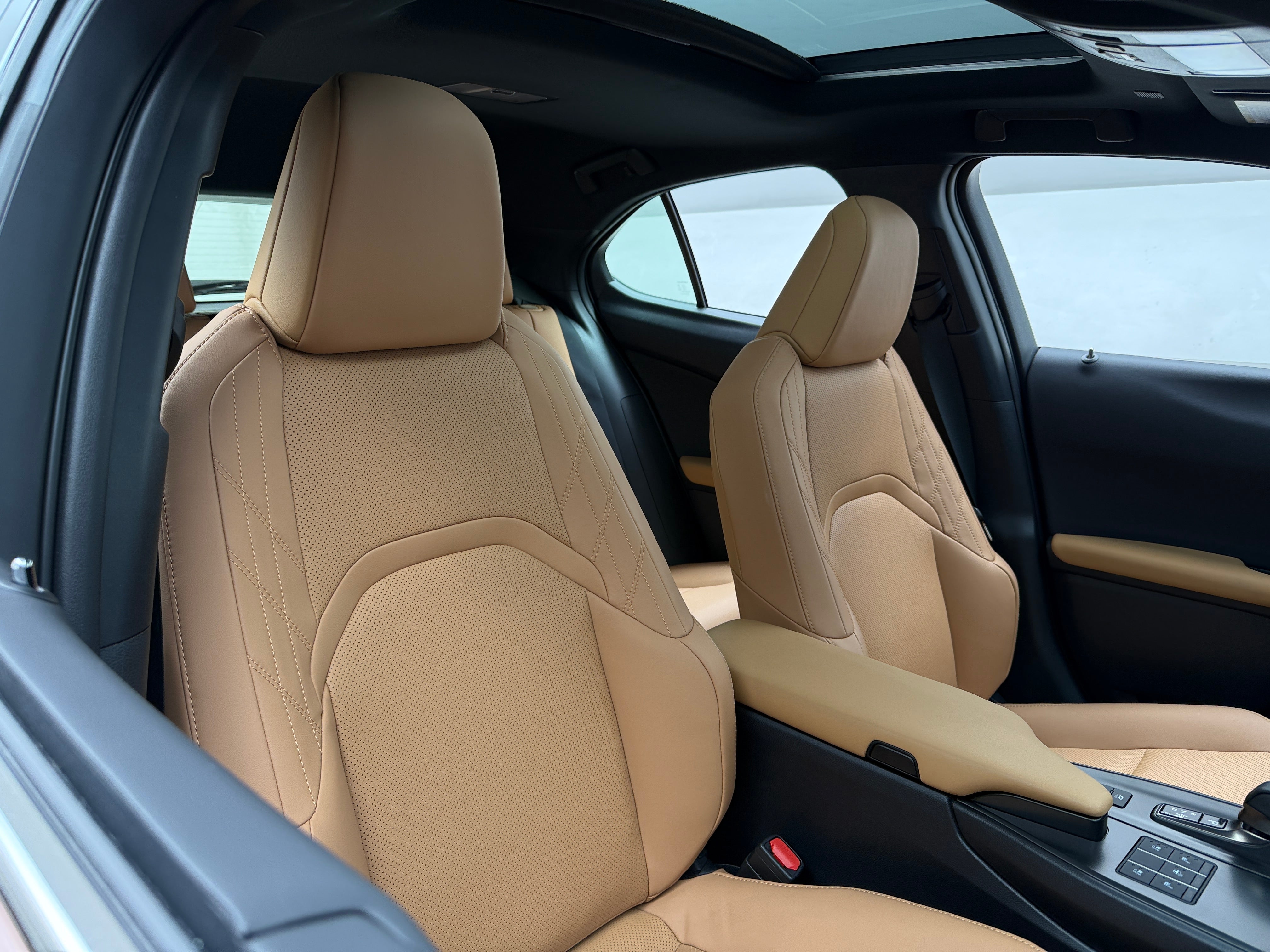 lexus ux hybrid 2025 JTHUCJDHXS2011205 image lexus ux hybrid 2025 JTHUCJDHXS2011205 image